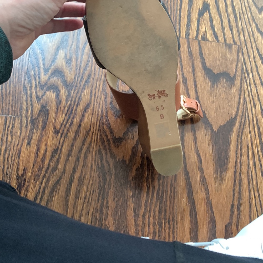 Coach Black and Brown Leather Sandals - Women's Size 6.5 - Picture 5 of 5